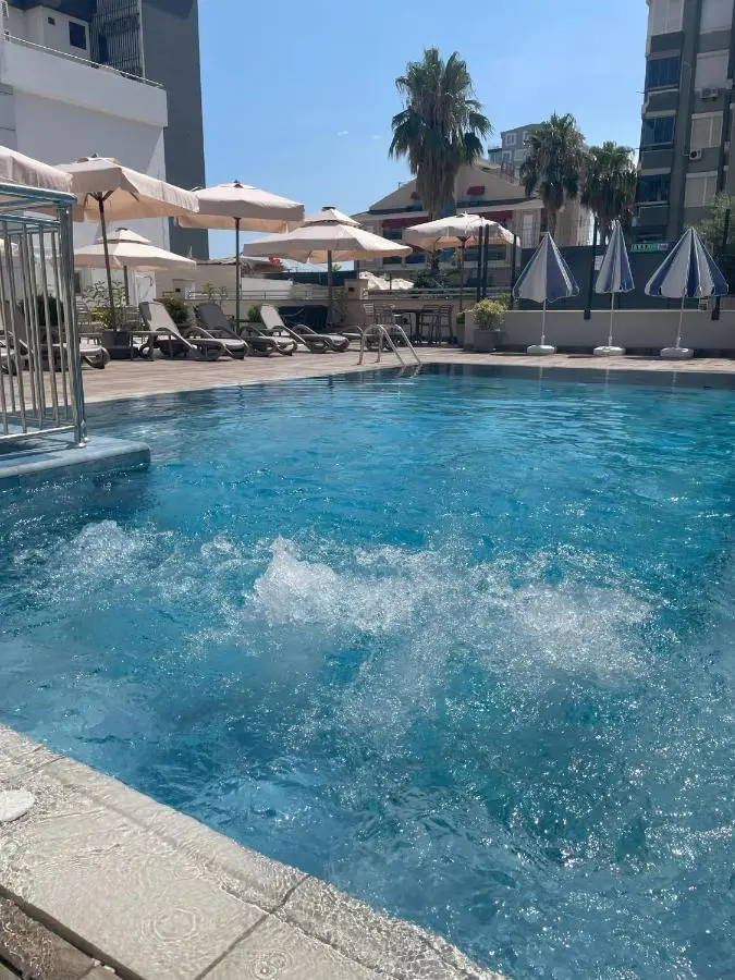 Blue Garden Hotel