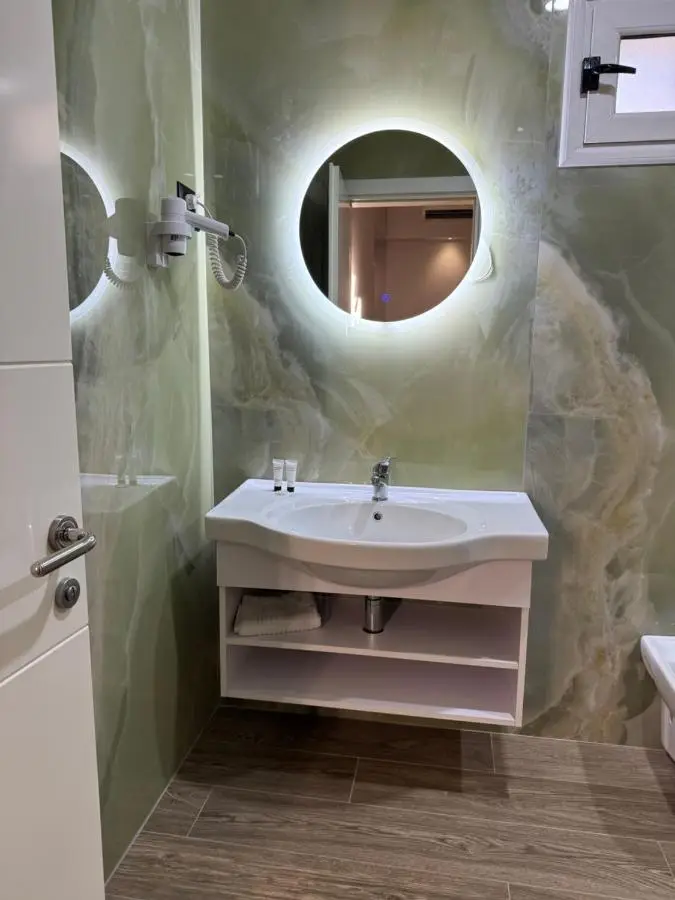 HOTEL LIBERTAS