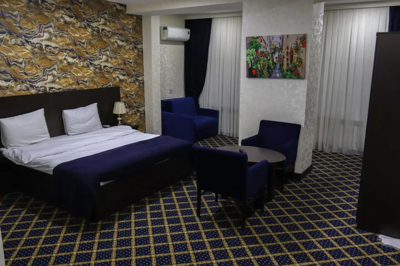 Kristal Inn Hotel