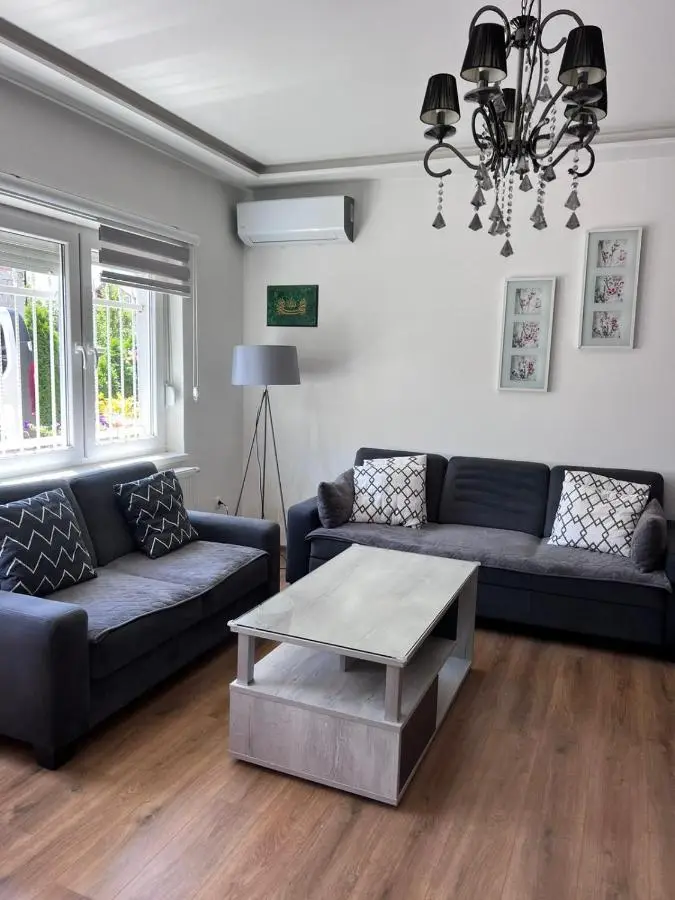 Oasis Royal Apartments