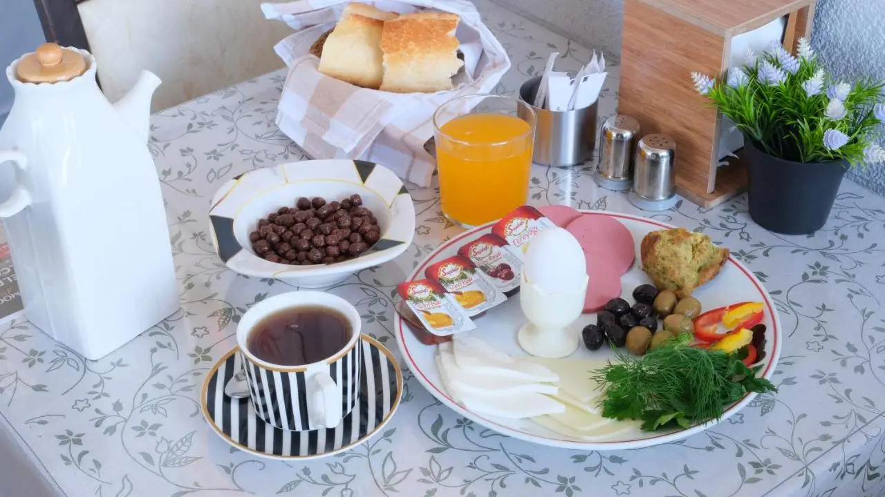 GRAND MOON HOTEL