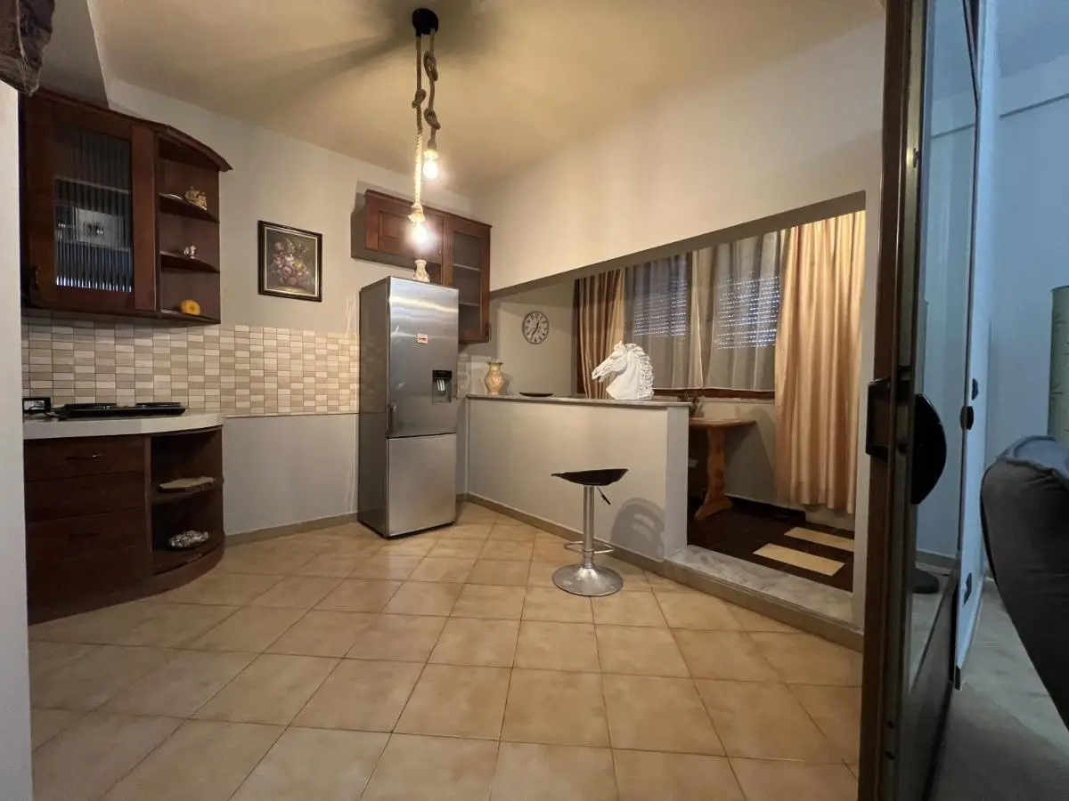 Elly Apartment