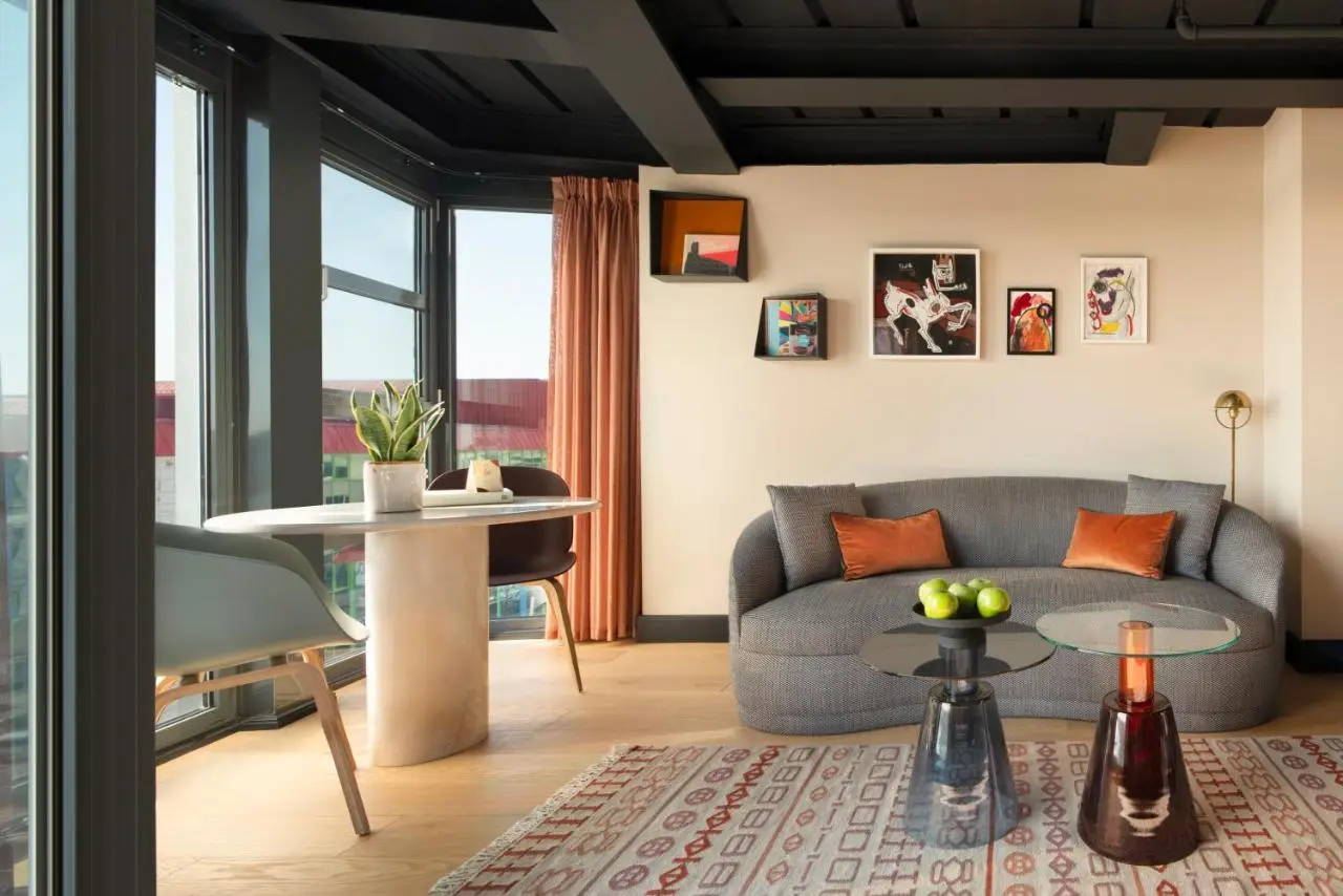 Stay Lab Residence