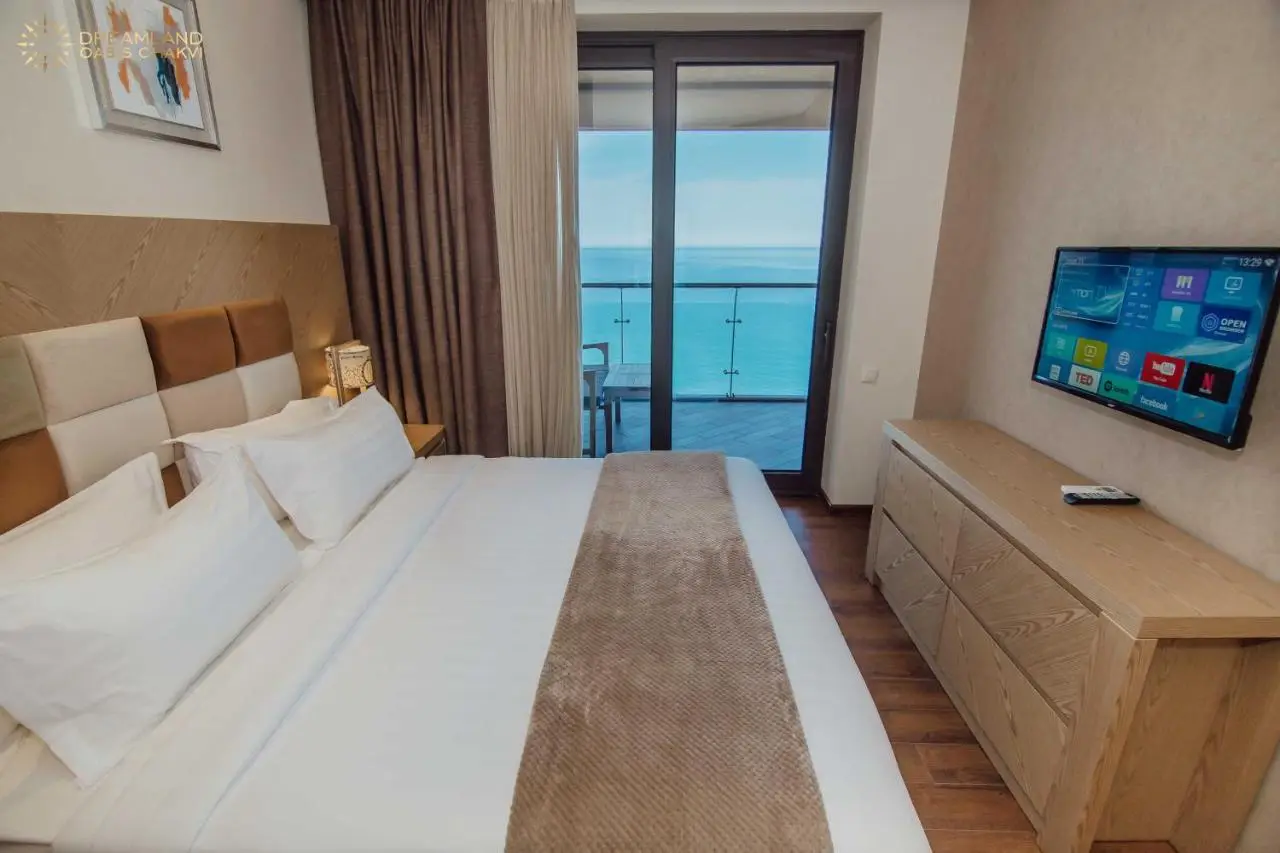 Dreamland Oasis Aparthotel