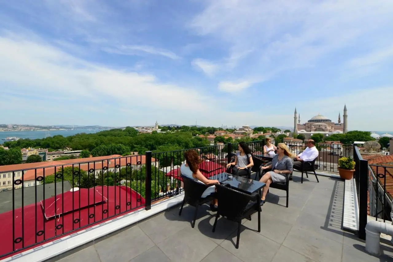 Agora Life Hotel - Special Class