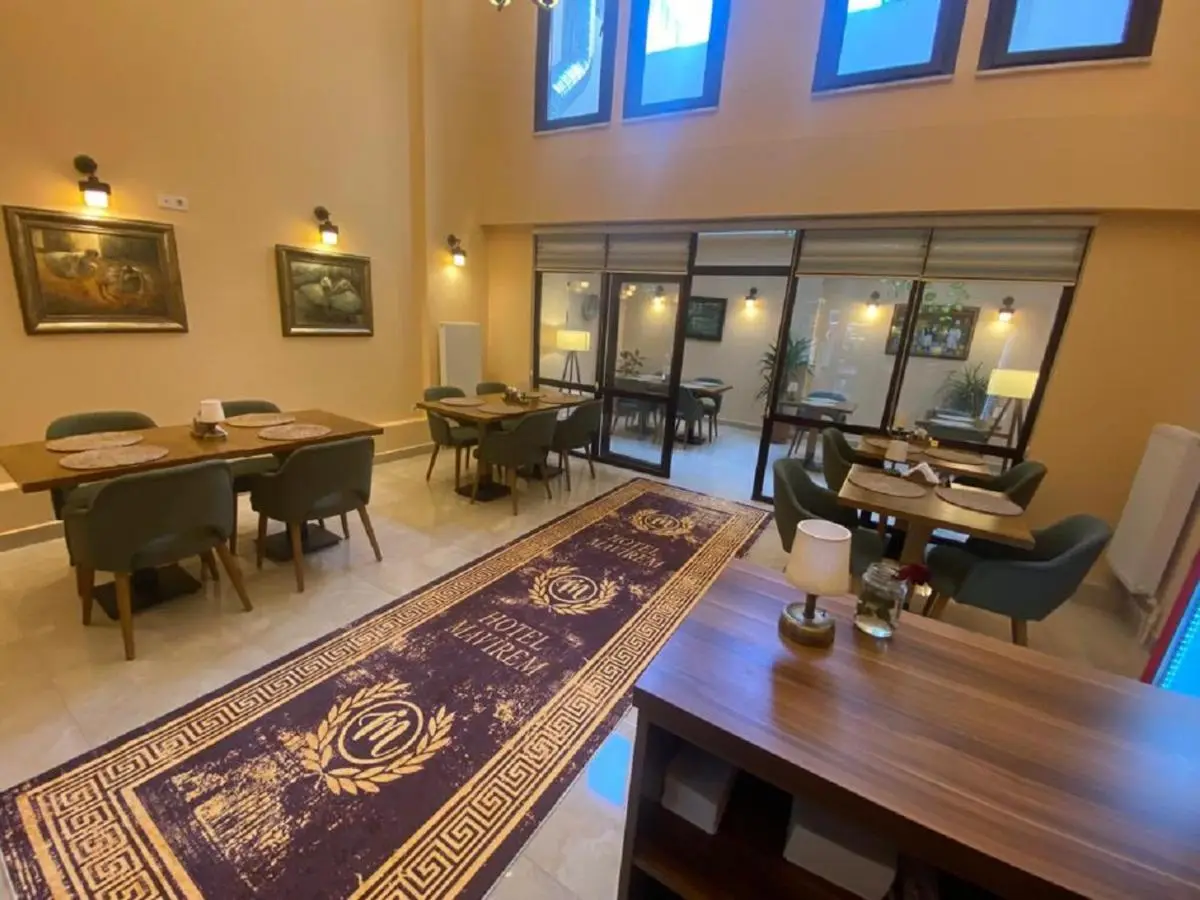 Hotel Mavirem