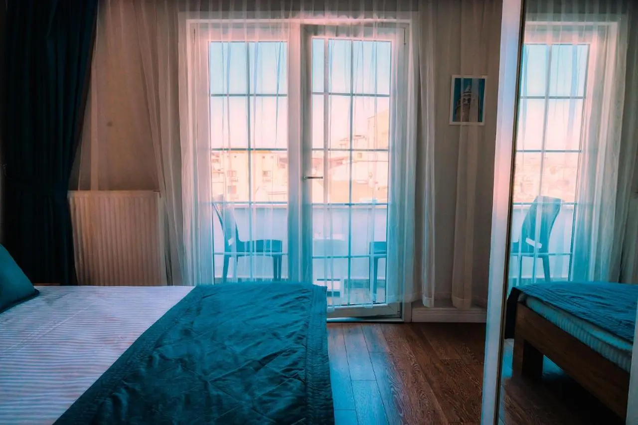 Taksim Santa Lucia Hotel