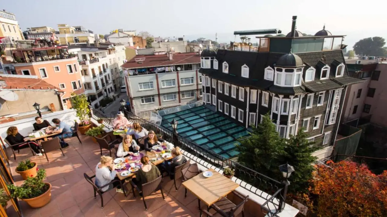 Agora Guesthouse