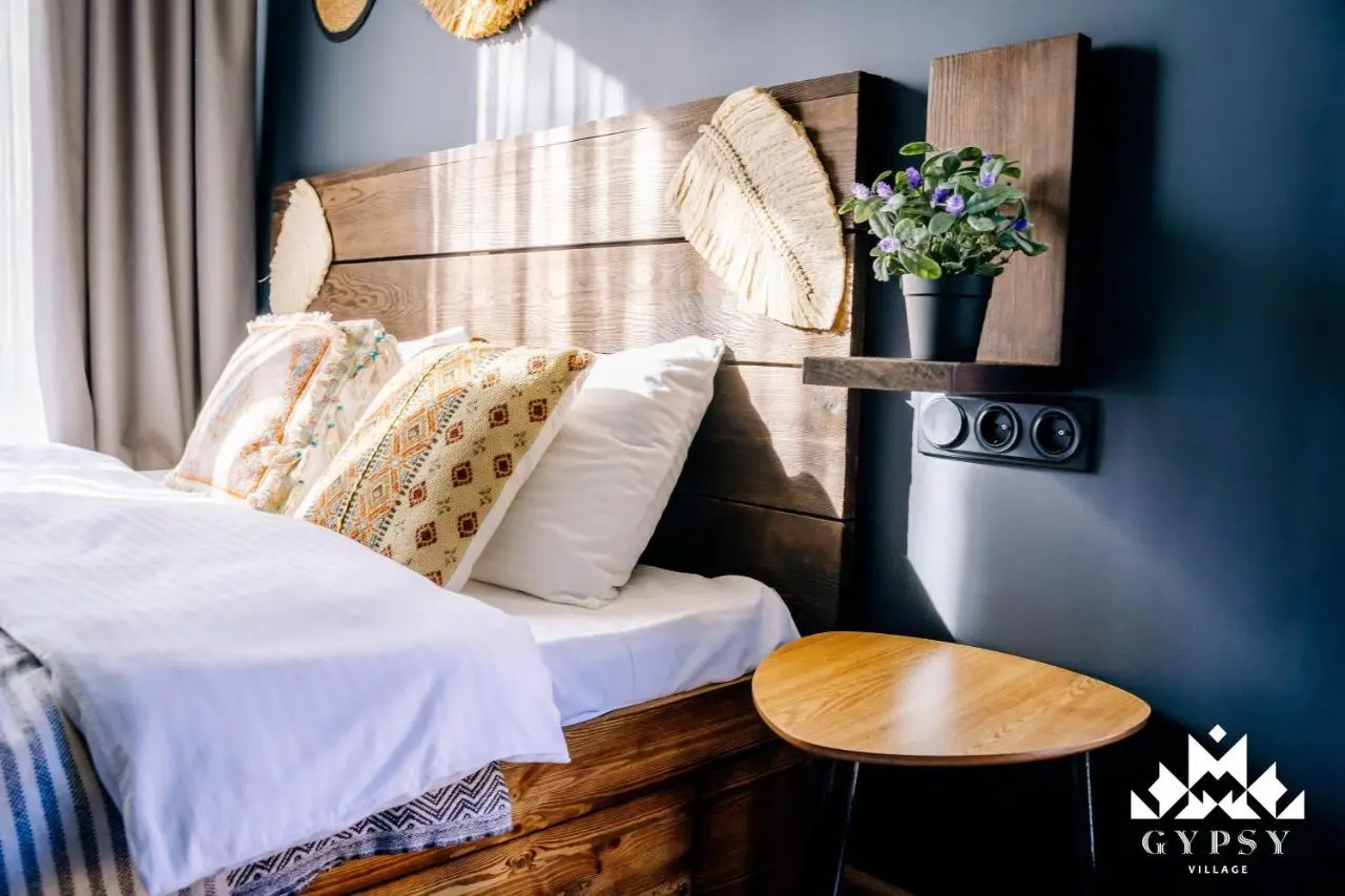 Gipsy Village Park Hotel