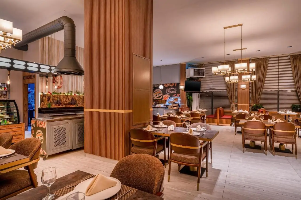 Best Western Premier Hidden Hills Hotel
