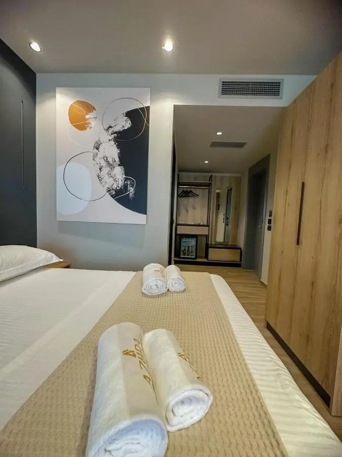 Azura Ksamil Hotel