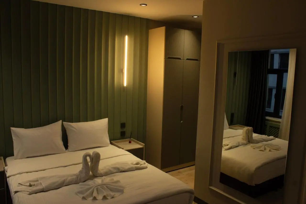 Genoa Port Hotel