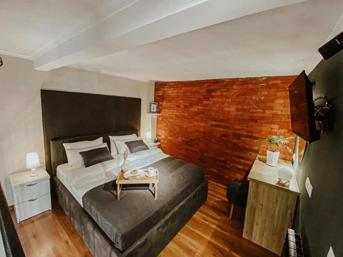 Luxury inn