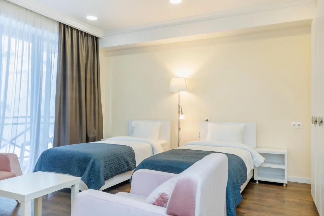 Kokhta Plaza Boutique Hotel