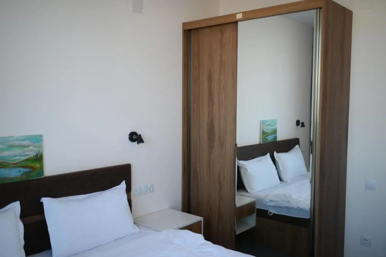 Batumi Skynest
