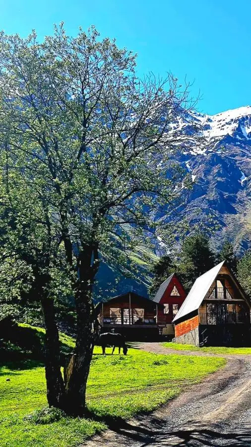 Elia Hut Kazbegi