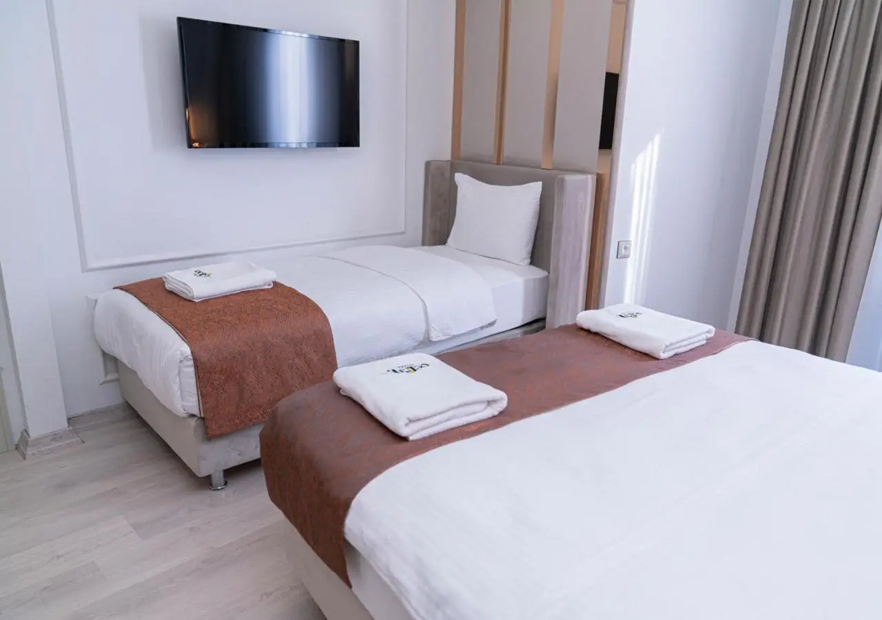 Cetin Port Hotel