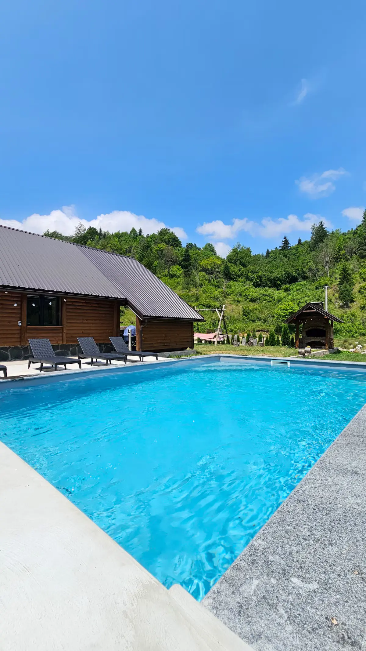Mystery lodge