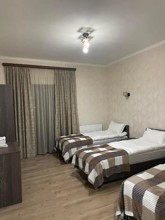 Hotel Shina