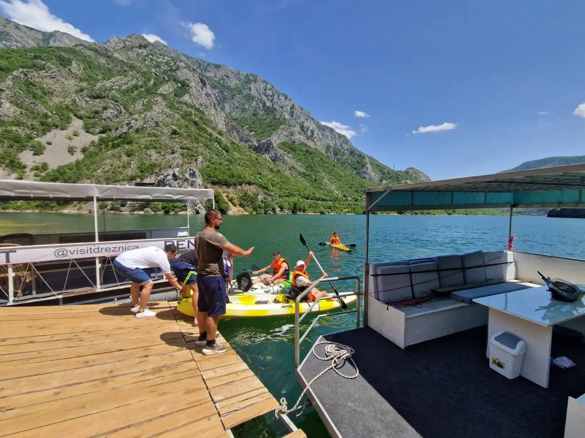 Visit Dreznica - Canyon Retreat