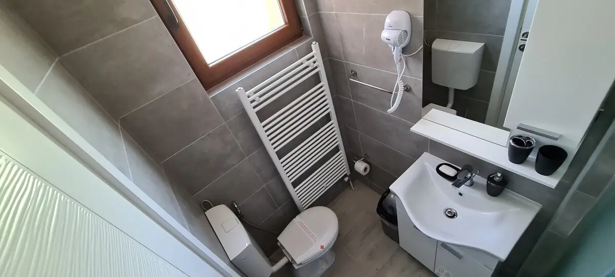 Apartment, 4BDR, shared pool