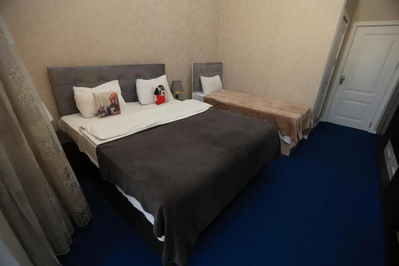 NH Nizami Hotel