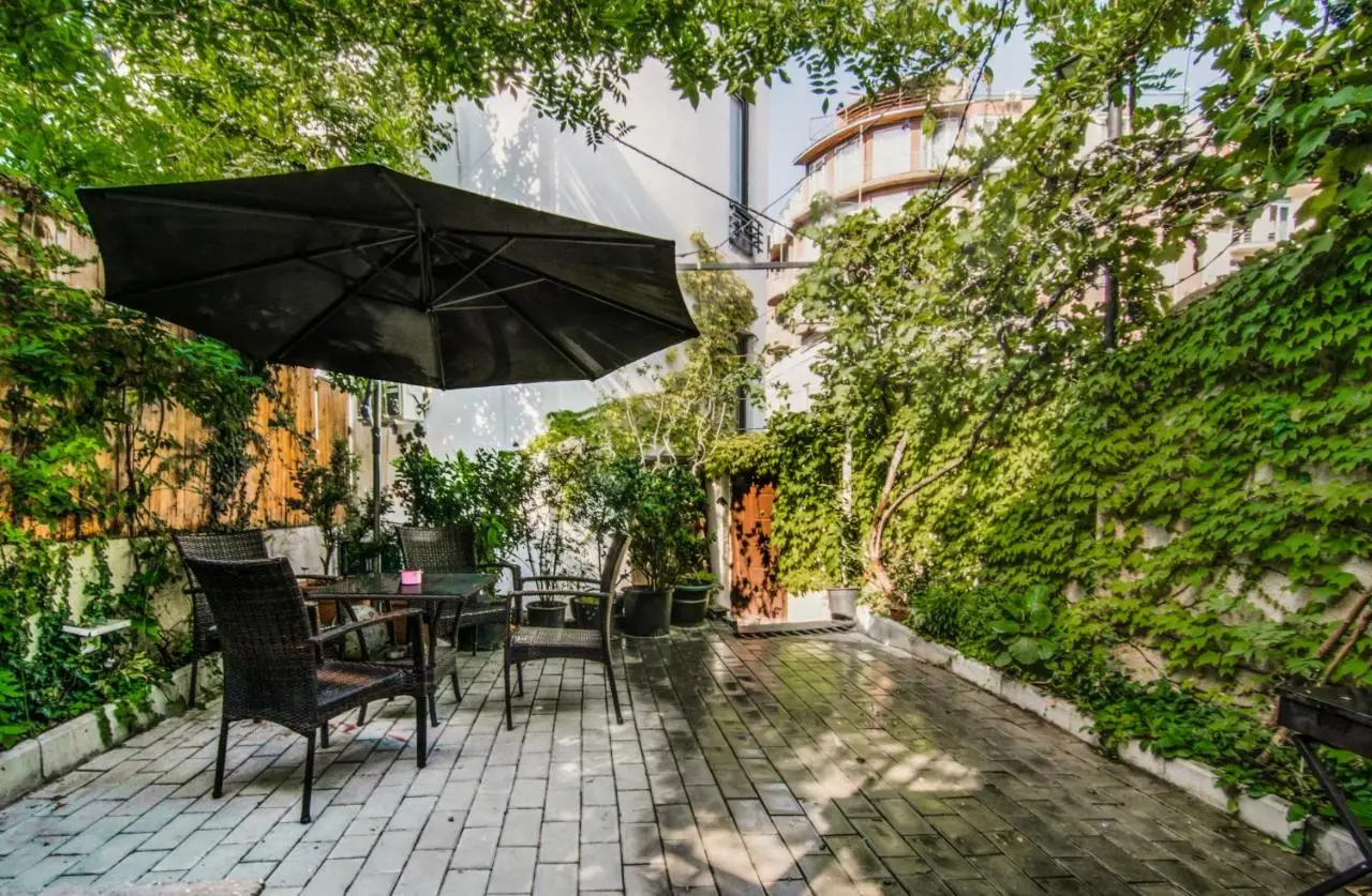 Hotel "Elesa Wera"