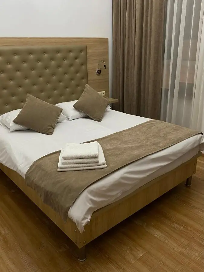 Hotel Varios