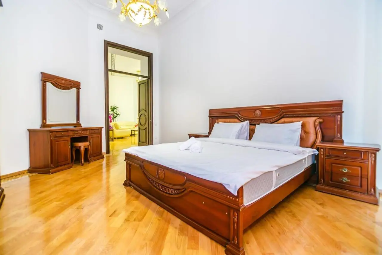 White Apartment In The Nizami Street