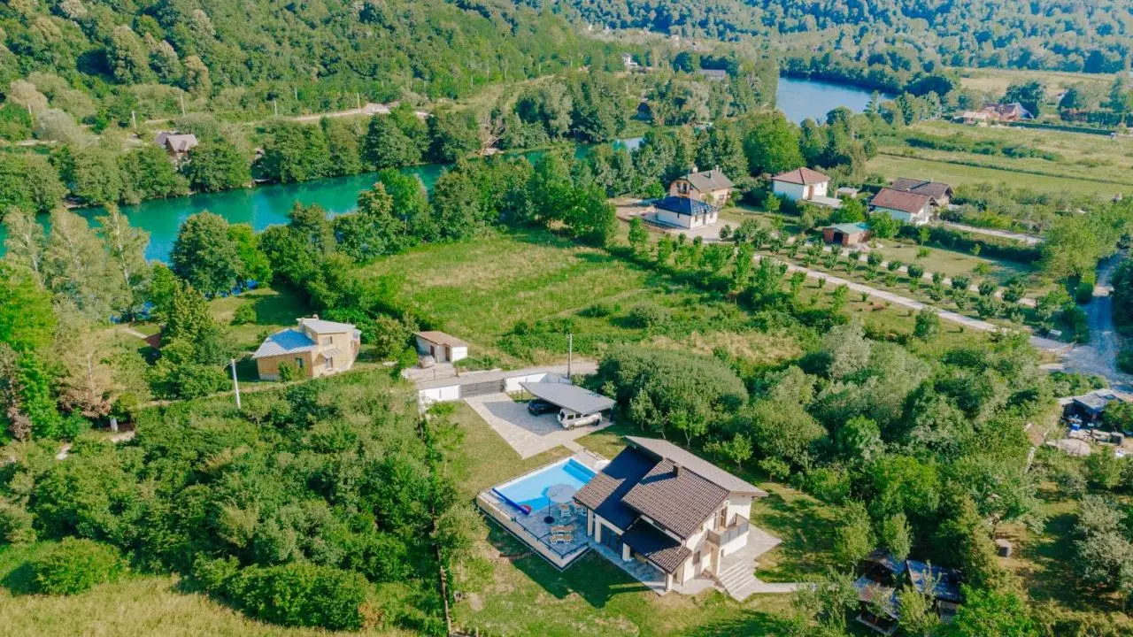 Velvet House Lohovo