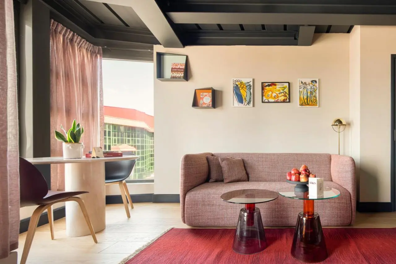 Stay Lab Residence