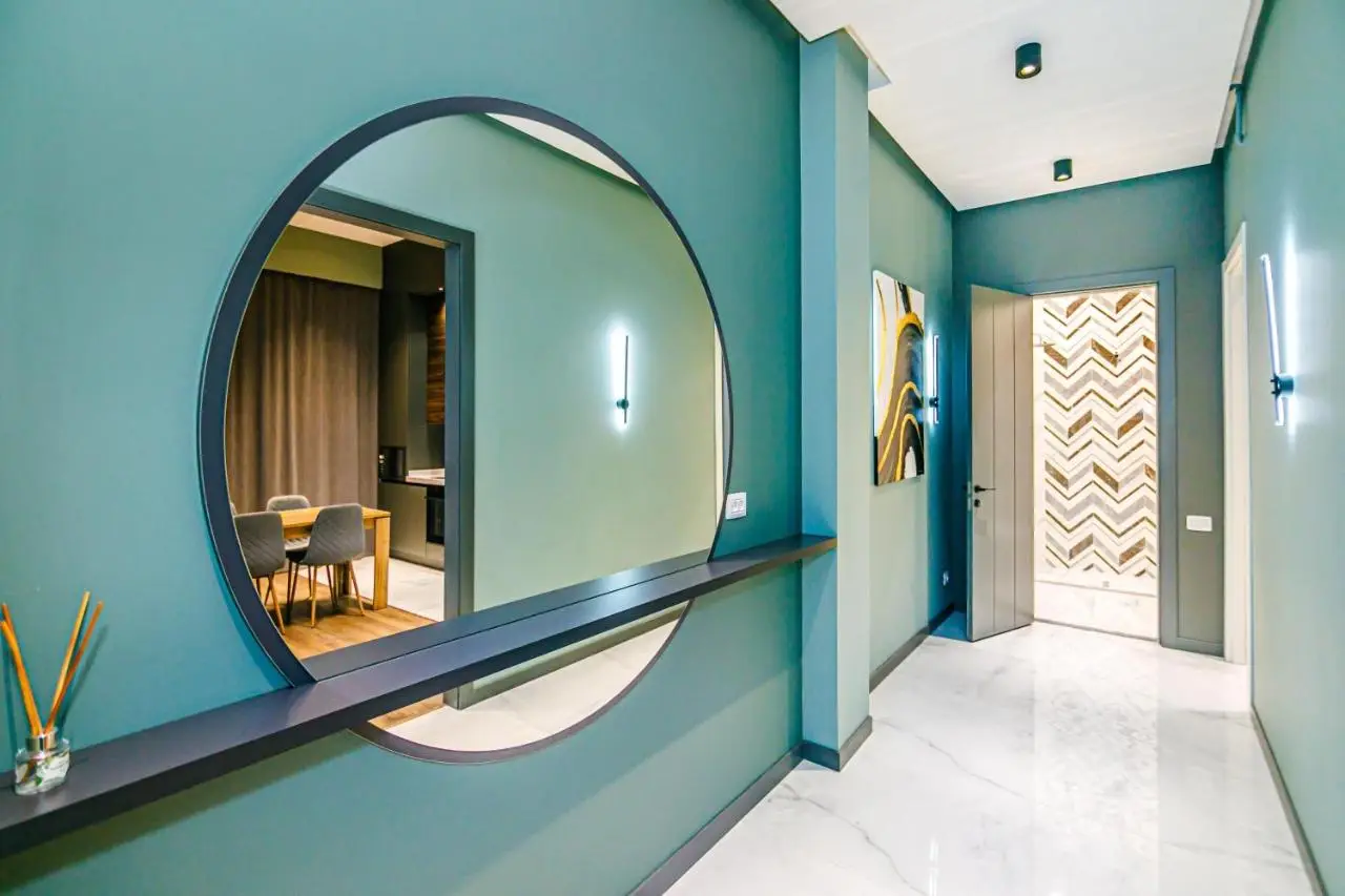 Knightsbridge Apartment by Baku Housing