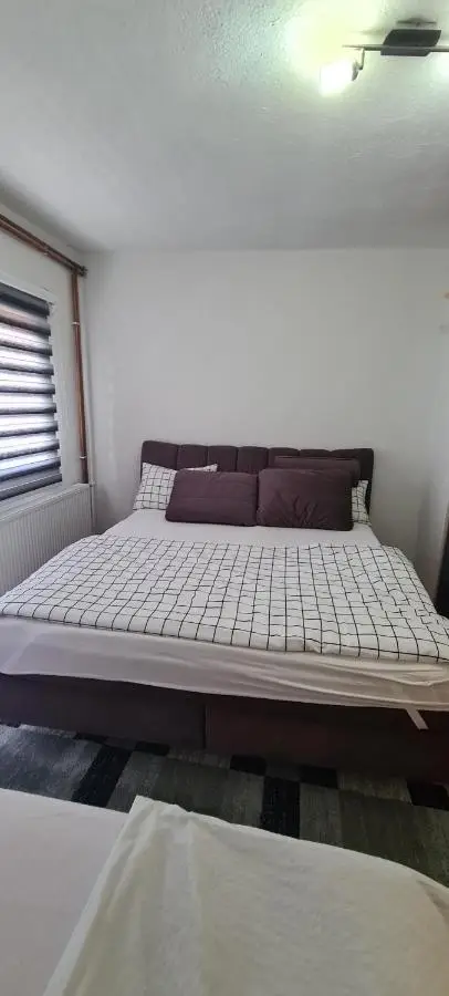 Apartman Dženix