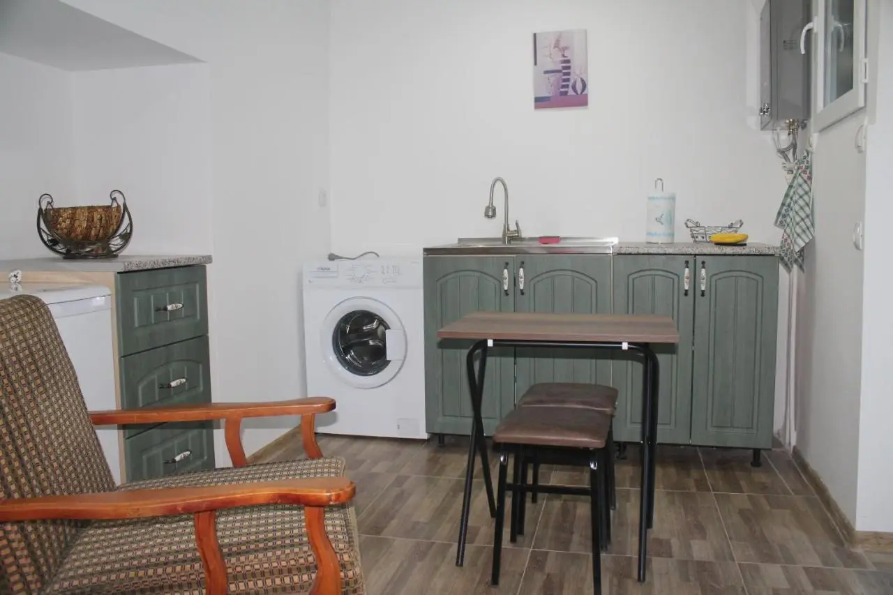 Sesili's Apartment