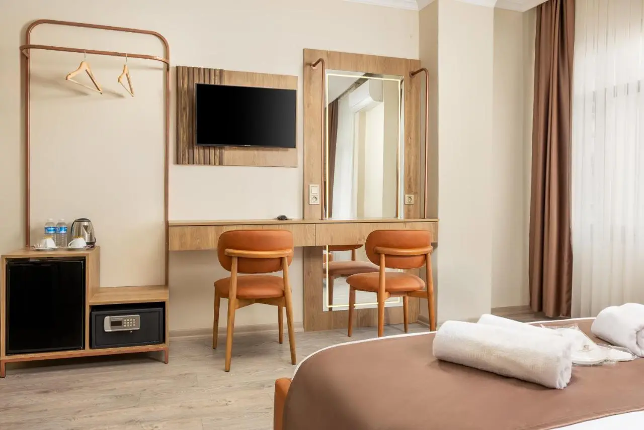 Taksim Peradise Hotel