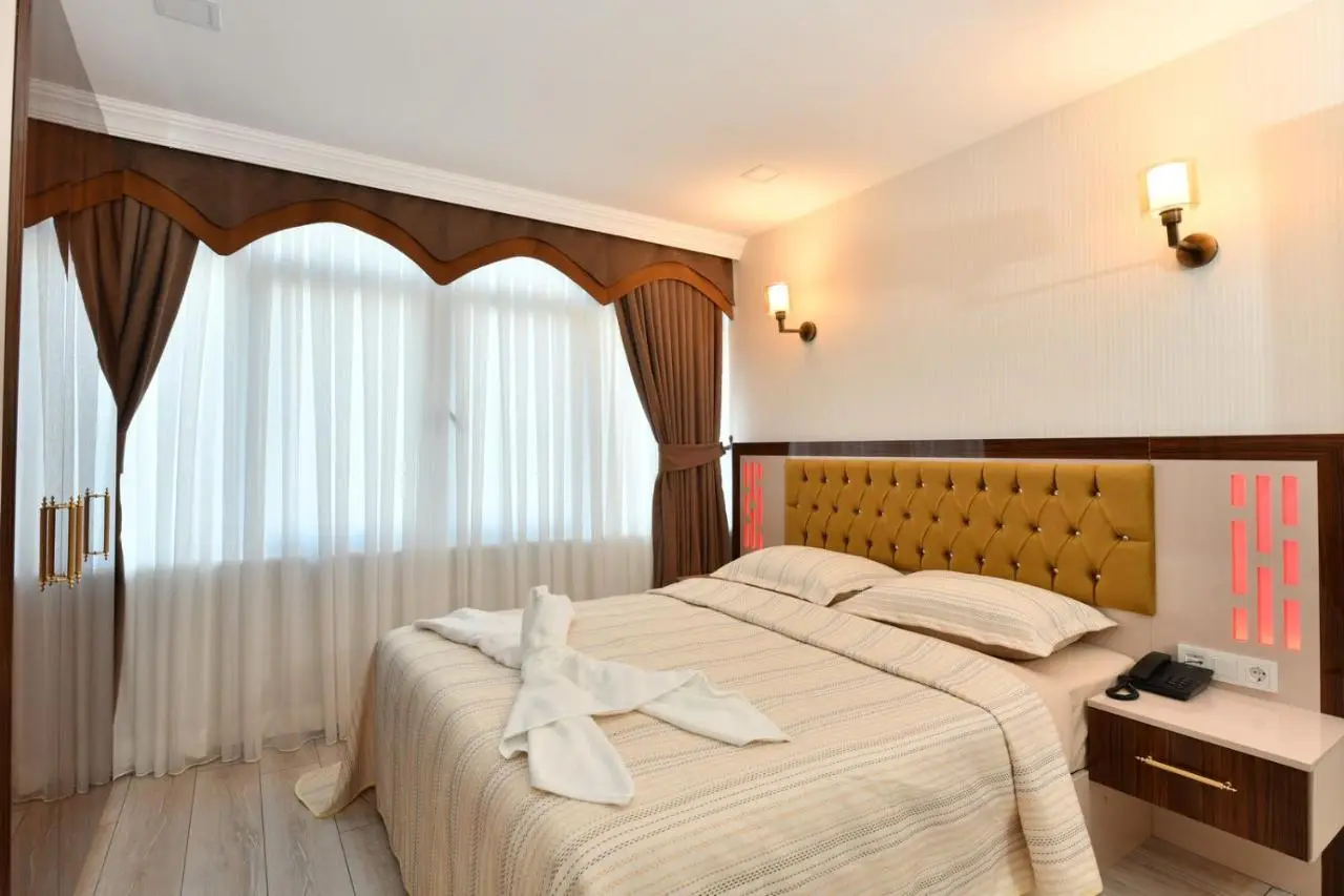 Sea Moon Hotel