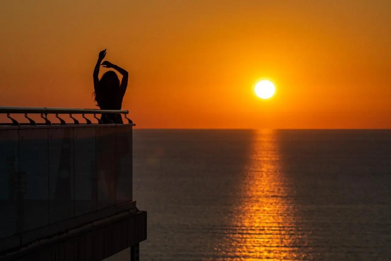 Sunrise Residence