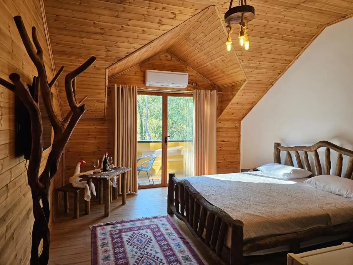 Bujtina Guri Hanit