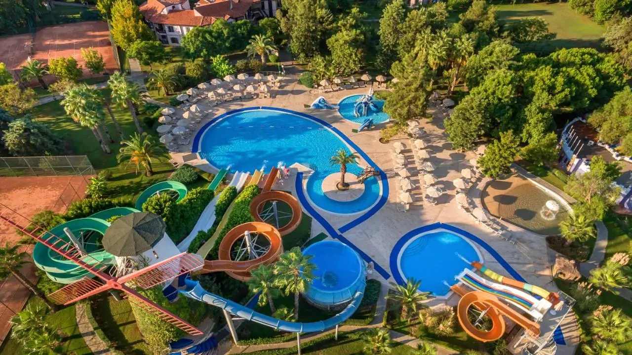 Starlight Resort Hotel