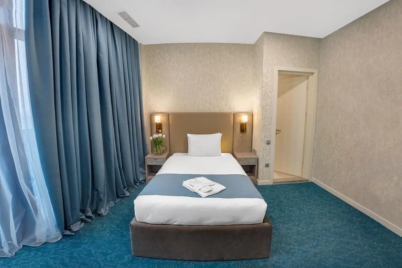 Meta Business Hotel By King David