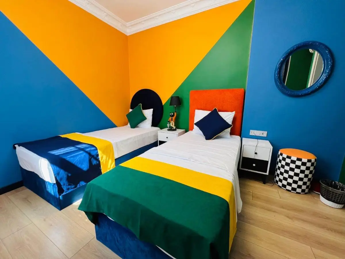 Apex Hotel