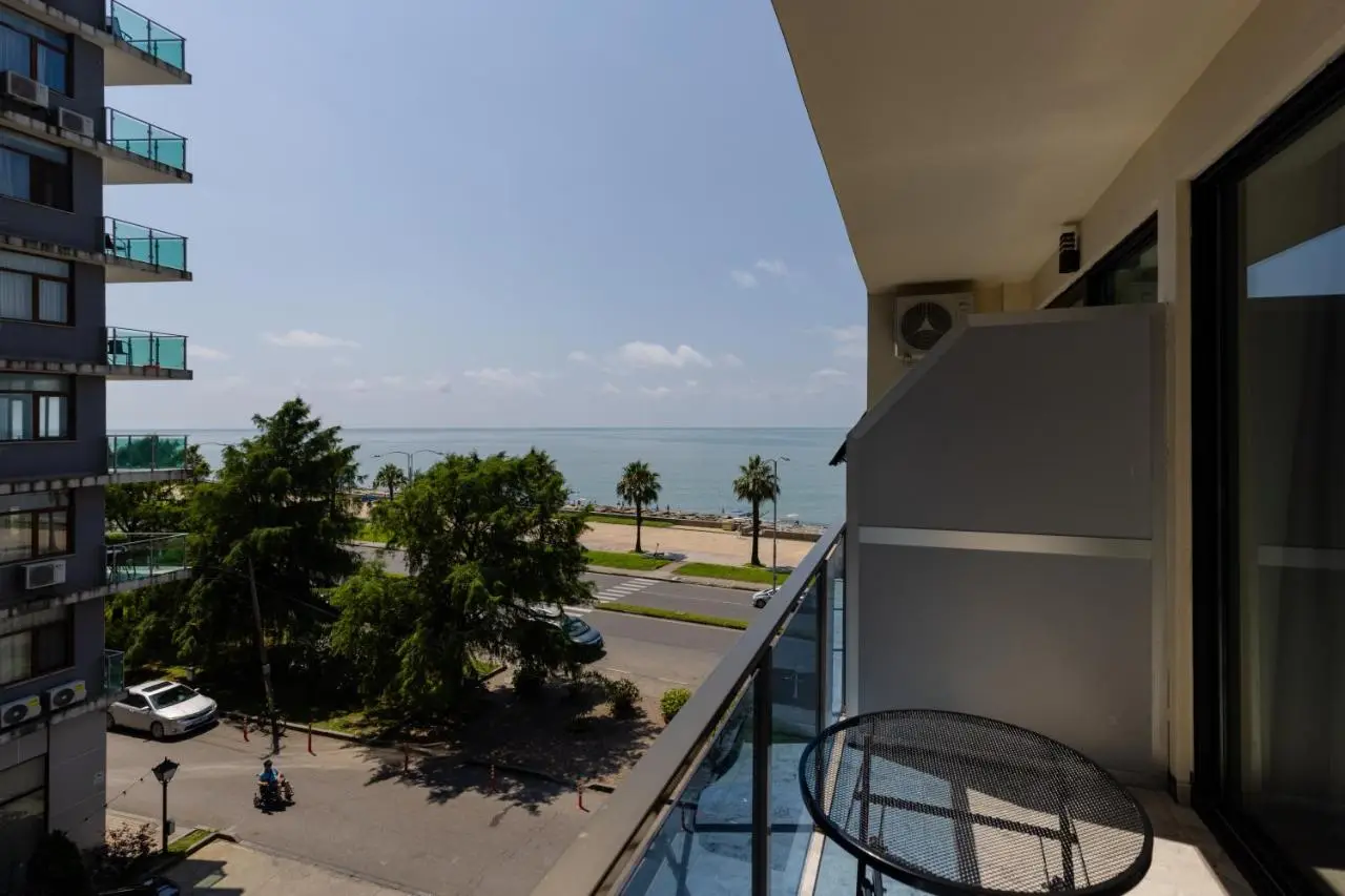 Aqua Batumi Hotel & Apartments