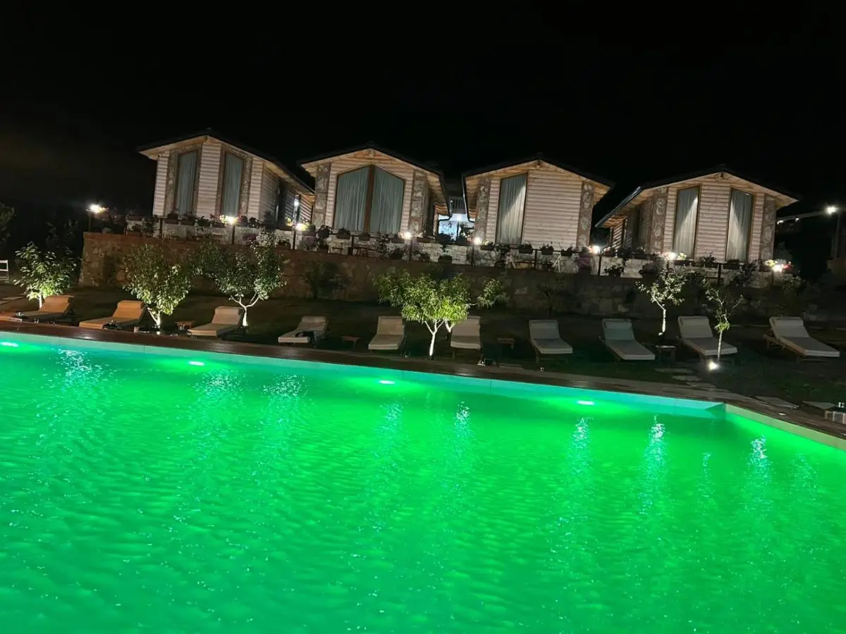 Guest House Si n'shpi tande - Mrizi i Zanave