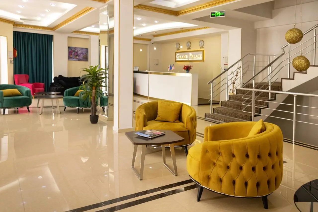 Hotel Grand Palace