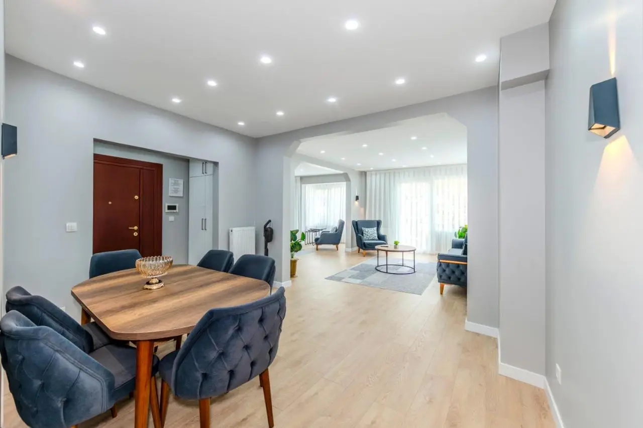 Dilek Apartments