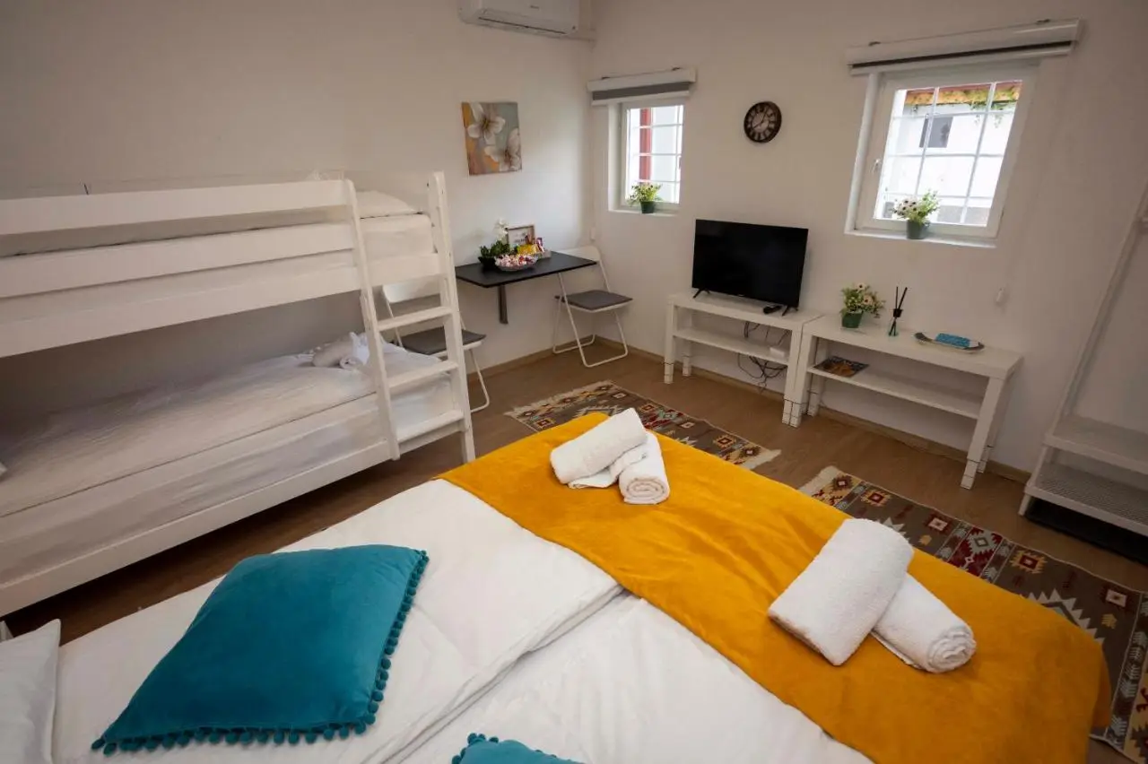 Bosanska Avlija Authentic Sarajevo Stay with Garden
