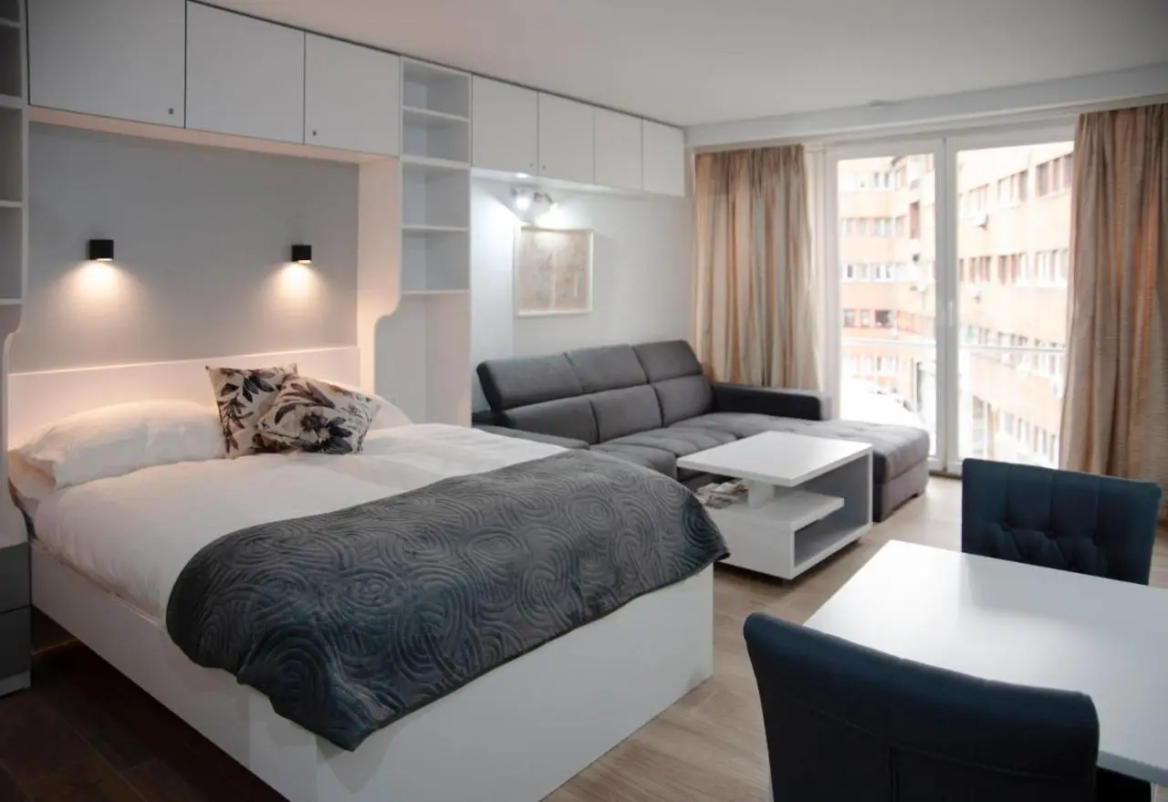 Studio Apartment Theatre View Central Sarajevo