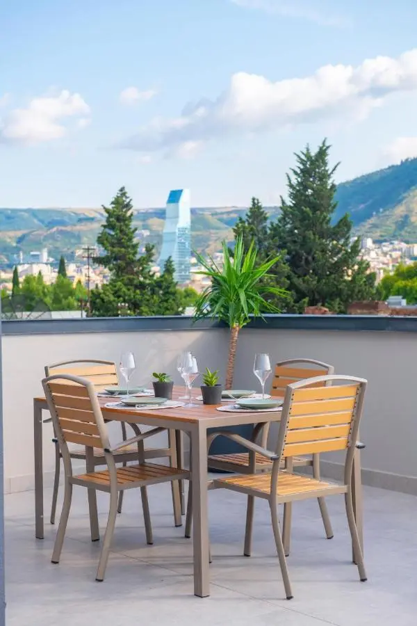 Gratus Aparthotel Tbilisi