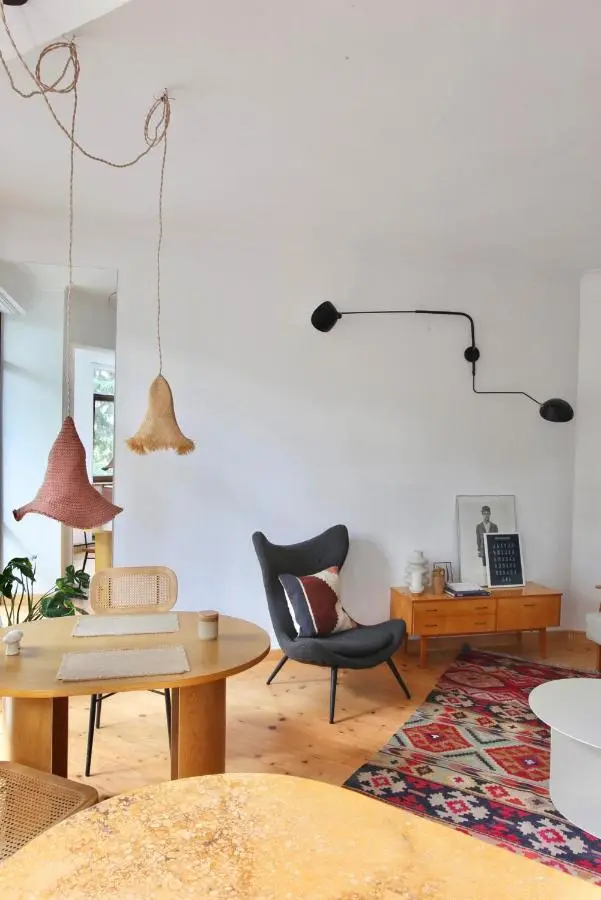 Peaceful Bohemian Apartment – Best Location