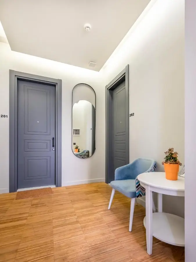 DeCamondo Residence